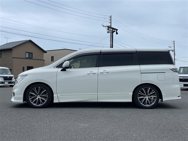 Nissan ELGRAND 2019 7921903-19