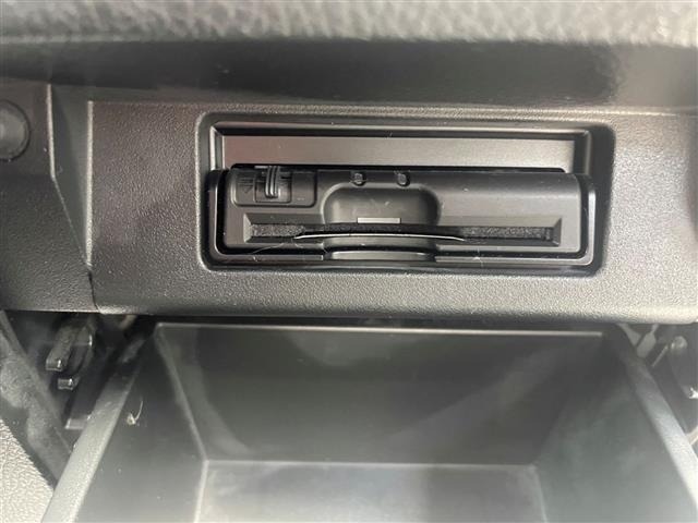Nissan ELGRAND 2013 7921904-19