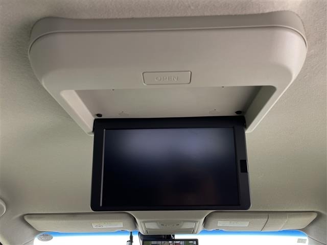 Nissan ELGRAND 2022 7921912-16