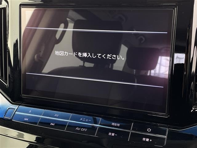 Nissan ELGRAND 2022 7921912-18