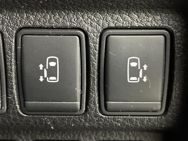 Nissan ELGRAND 2022 7921912-21