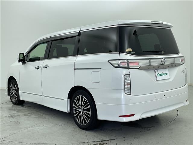 Nissan ELGRAND 2022 7921912-4