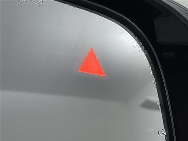 Nissan ELGRAND 2022 7921912-7