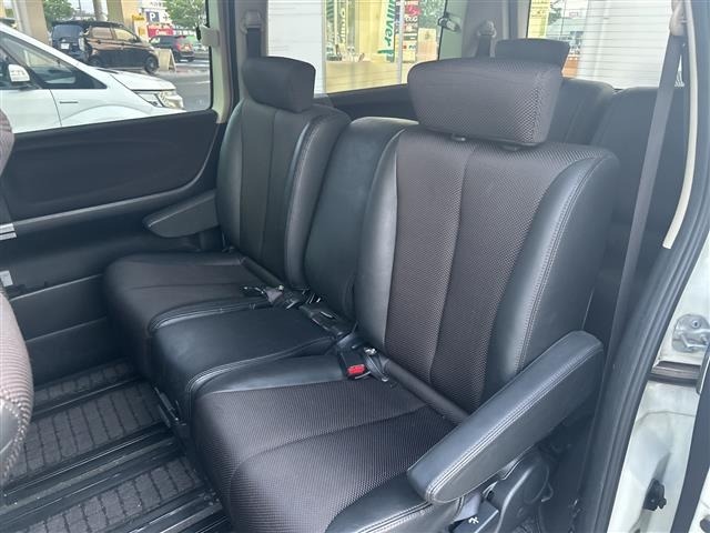 Nissan ELGRAND 2008 7921913-14