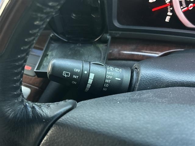 Nissan ELGRAND 2008 7921913-5