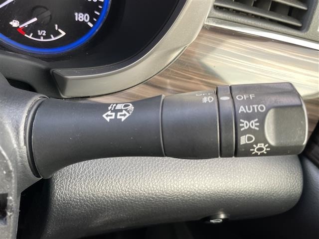 Nissan ELGRAND 2019 7921917-20