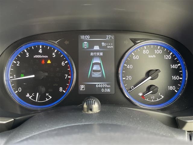 Nissan ELGRAND 2019 7921917-22