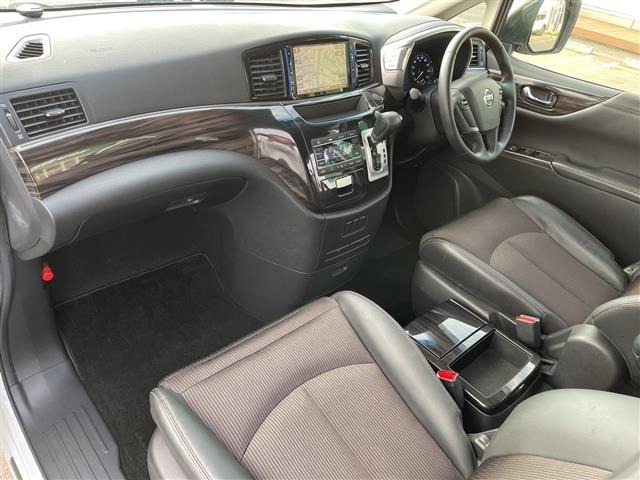 Nissan ELGRAND 2019 7921917-4