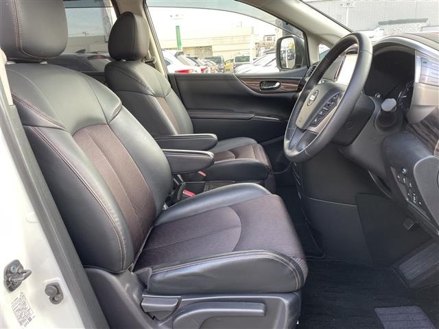 Nissan ELGRAND 2019 7921917-6