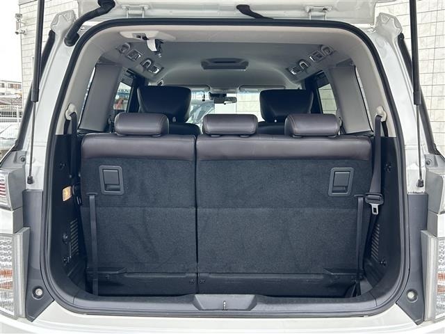 Nissan ELGRAND 2023 7921923-12