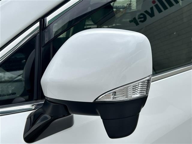 Nissan ELGRAND 2023 7921923-14