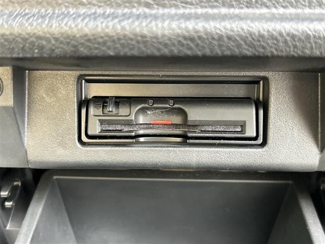 Nissan ELGRAND 2016 7921924-16