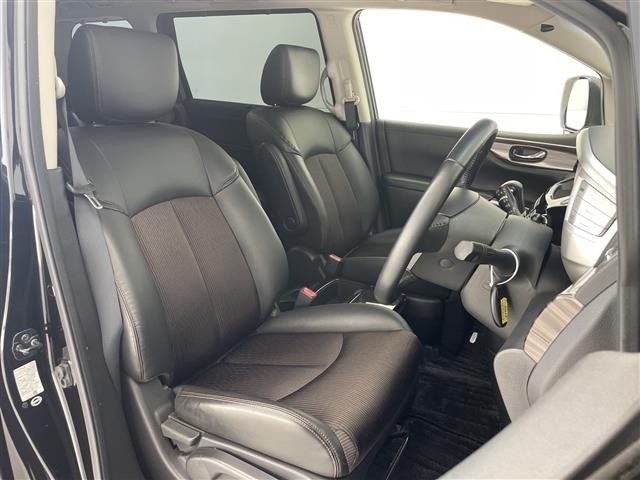 Nissan ELGRAND 2016 7921937-10