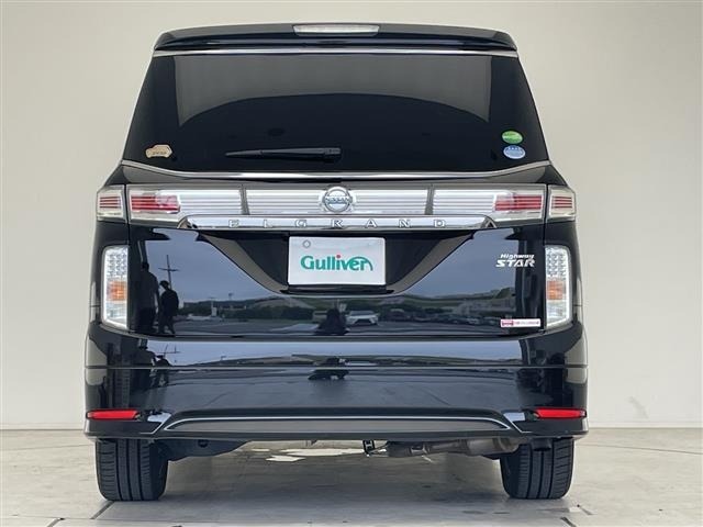 Nissan ELGRAND 2016 7921937-13