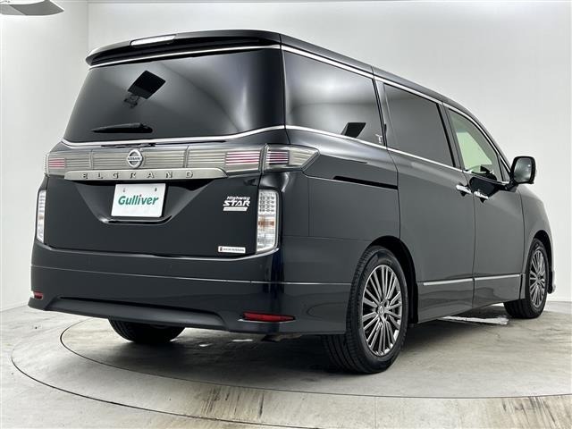 Nissan ELGRAND 2021 7921938-20