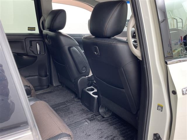 Nissan ELGRAND 2011 7921945-5