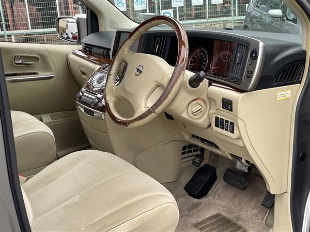 Nissan ELGRAND 2009 7921947-10