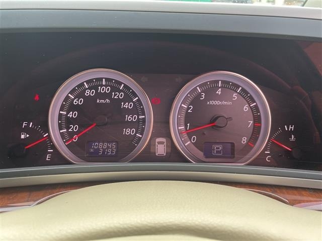 Nissan ELGRAND 2009 7921947-8