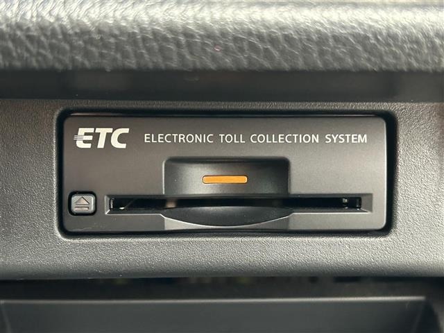 Nissan ELGRAND 2017 7921948-2