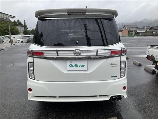 Nissan ELGRAND 2011 7921964-19