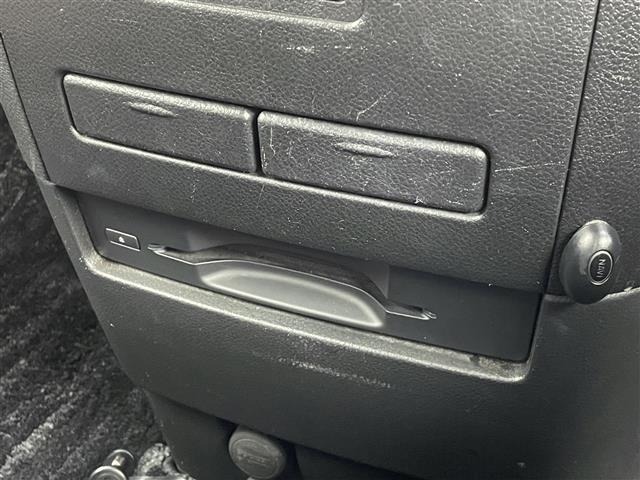 Nissan ELGRAND 2012 7921968-5