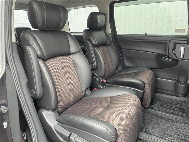 Nissan ELGRAND 2012 7921968-8