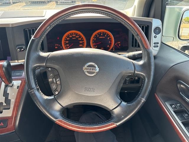 Nissan ELGRAND 2007 7921969-11