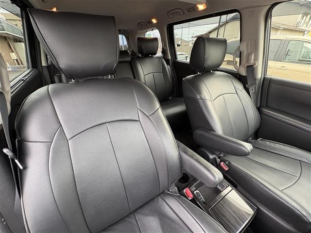 Nissan ELGRAND 2014 7921977-2