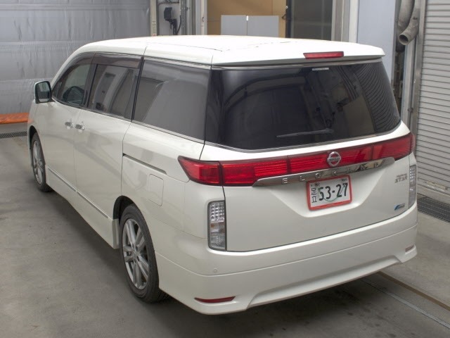 Nissan ELGRAND 2010 7922049-1