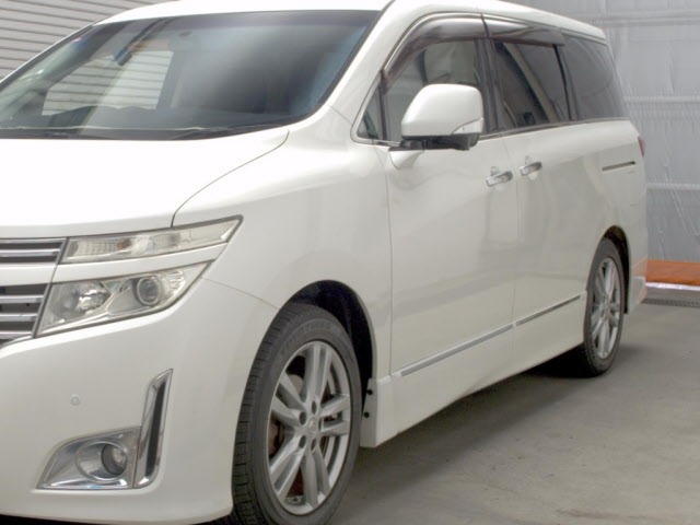 Nissan ELGRAND 2010 7922049-4
