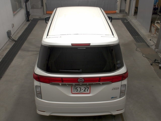Nissan ELGRAND 2010 7922049-7