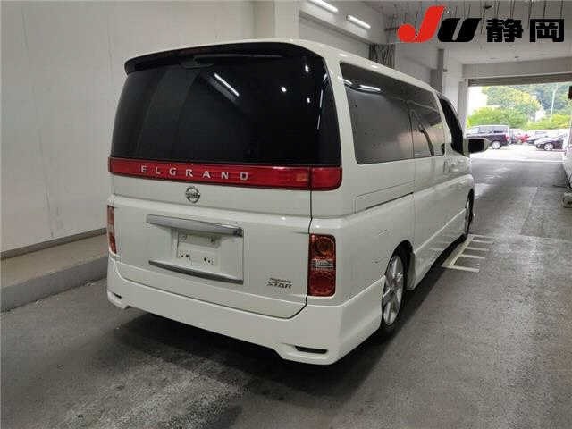 Nissan ELGRAND 2007 7922062-5