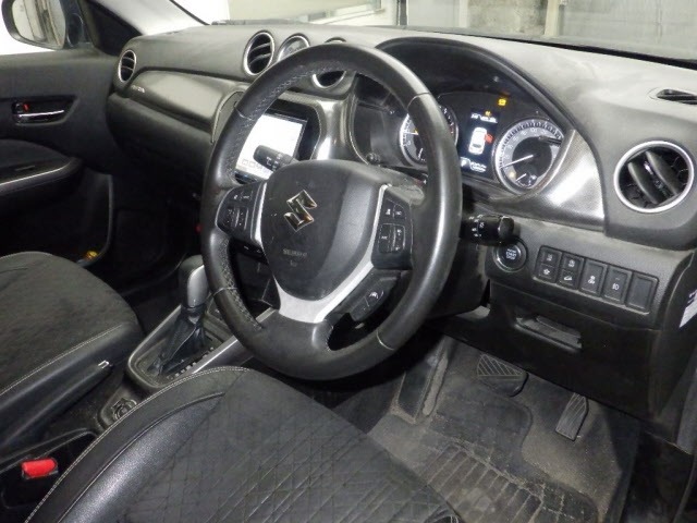 Suzuki ESCUDO 2020 7906514-3