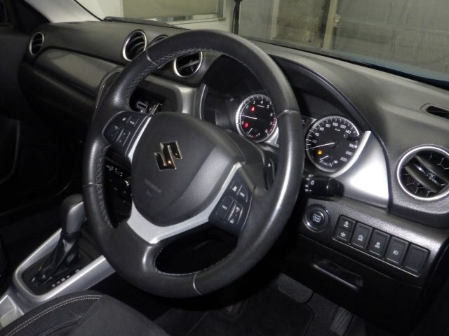Suzuki ESCUDO 2015 7906517-3