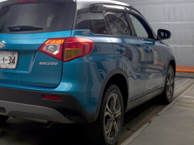 Suzuki ESCUDO 2015 7906517-5