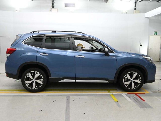 Subaru FORESTER 2021 7925694-3