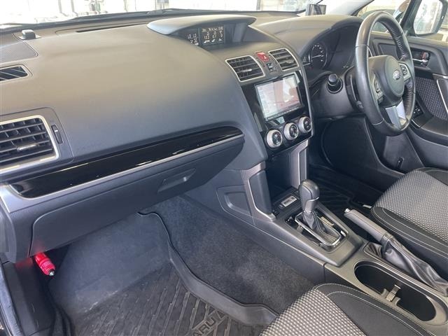 Subaru FORESTER 2016 7925767-20