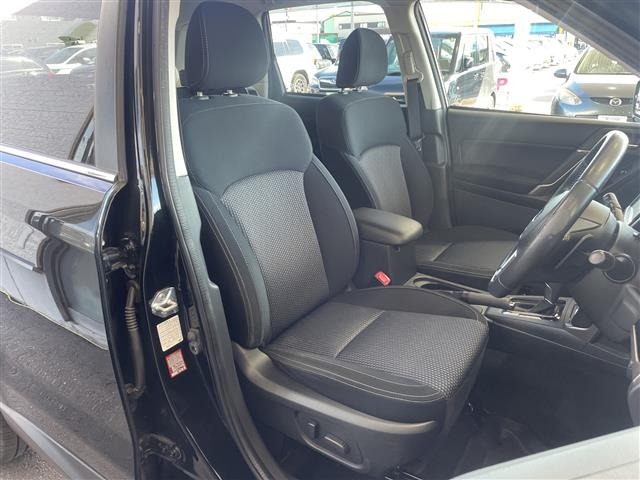 Subaru FORESTER 2016 7925767-22