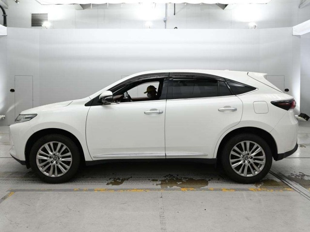 Toyota HARRIER 2018 7925743-4