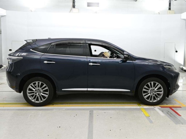Toyota HARRIER 2016 7925751-3