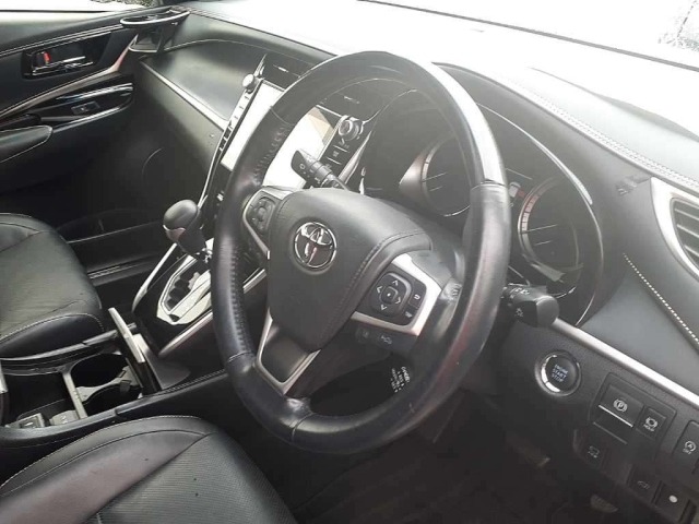 Toyota HARRIER 2018 7925753-9