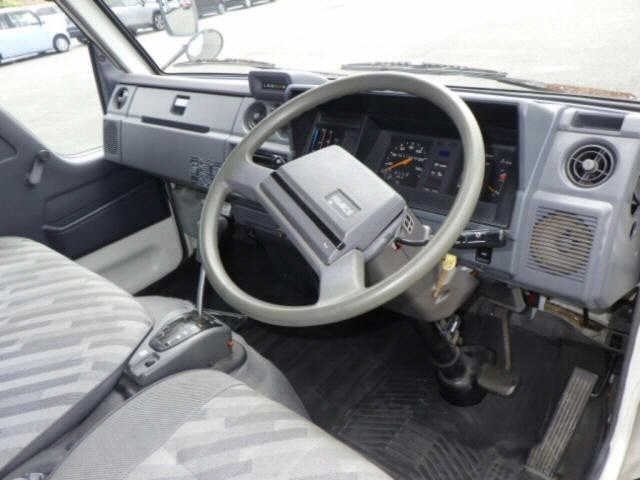 Toyota HIACE TRUCK 1992 7914813-3