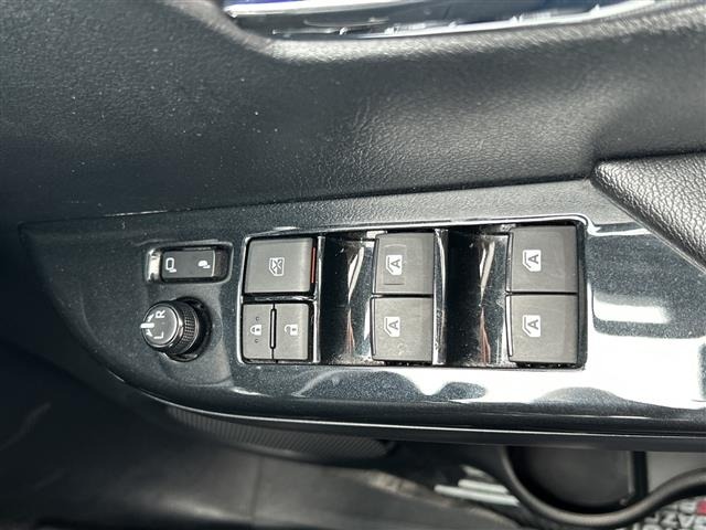Toyota HILUX 2021 7909554-3