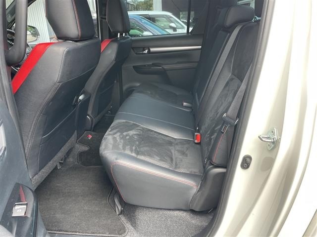 Toyota HILUX 2022 7909561-10
