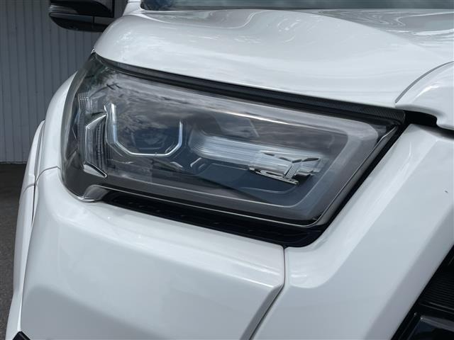 Toyota HILUX 2022 7909561-12