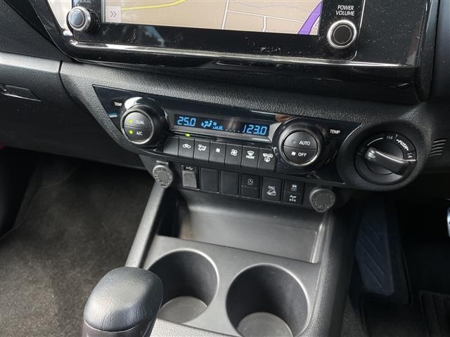 Toyota HILUX 2022 7909561-3