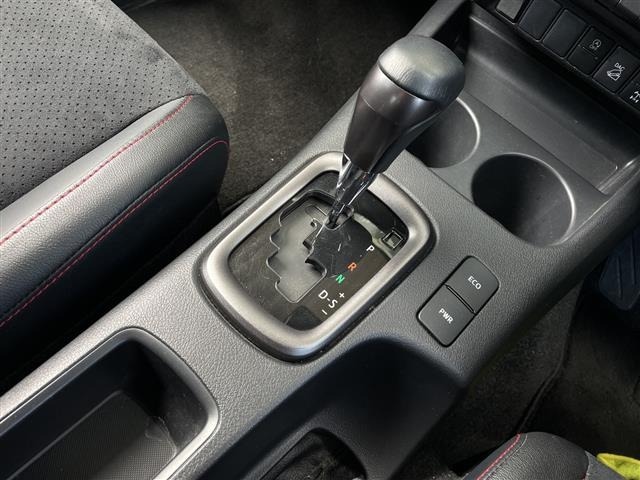 Toyota HILUX 2022 7909561-5