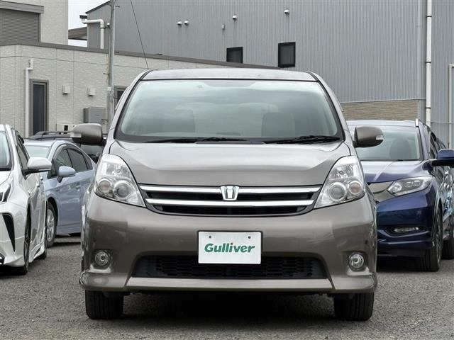 Toyota ISIS 2009 7916229-15
