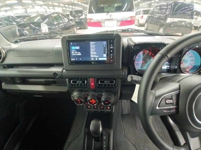 Suzuki JIMNY SIERRA 2024 7926263-11