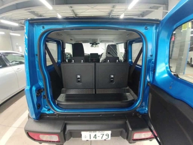 Suzuki JIMNY SIERRA 2026 7926266-11